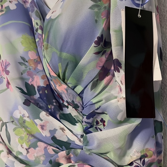 Xscape Chiffon Floral Print V-Neck Sleeveless Ruched Rosette Ruffle Dress Sz 8 - Picture 4 of 8